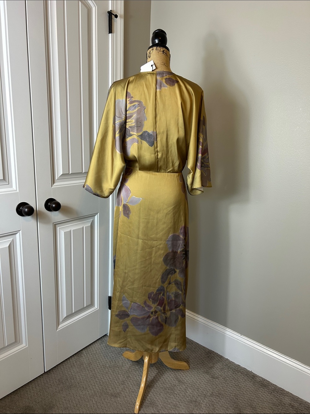 Zara Printed Satin Midi Dress – NWT - Picture 10 of 12